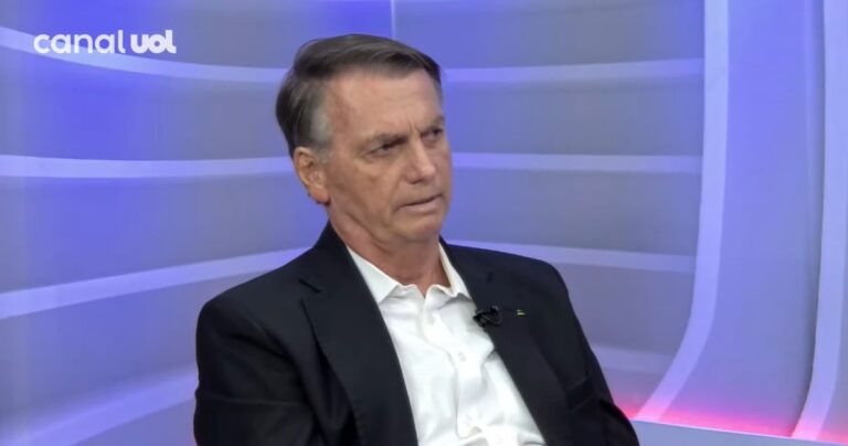bolsonaro-diz-que-deu-r$-2-milhoes-para-custear-filho-que-esta-nos-eua