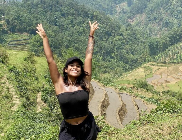 resgate-de-jovem-brasileira-na-indonesia-e-suspenso-novamente;-familia-fala-em-negligencia