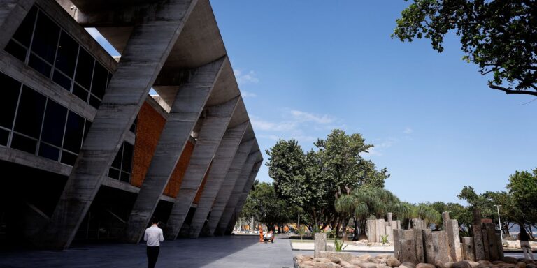 cupula-do-brics-leva-rio-a-decretar-feriado-e-ponto-facultativo-dia-7