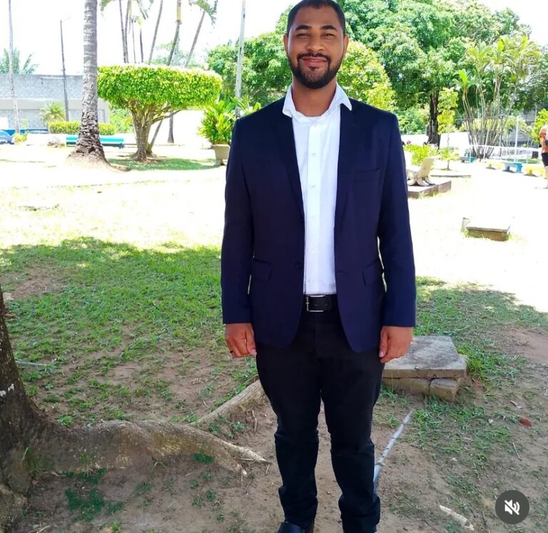 seminarista-anderson-luz-sera-ordenado-diacono-neste-sabado-em-amargosa