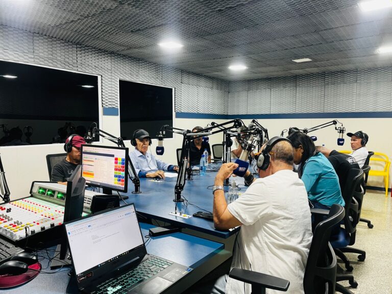 prefeito-marcos-medrado-faz-balanco-da-semana-e-anuncia-novos-investimentos-para-valenca.