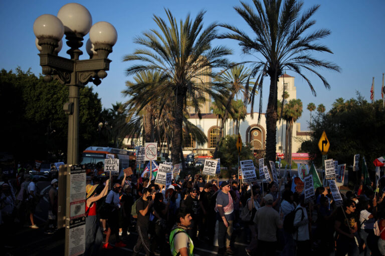 trump-pode-manter-cortes-de-bilhoes-em-ajuda-externa,-decide-tribunal