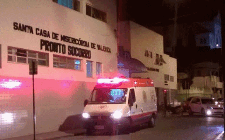 valenca:-homem-e-executado-dentro-de-veiculo-na-lateral-da-igreja-universal-da-av.-acm