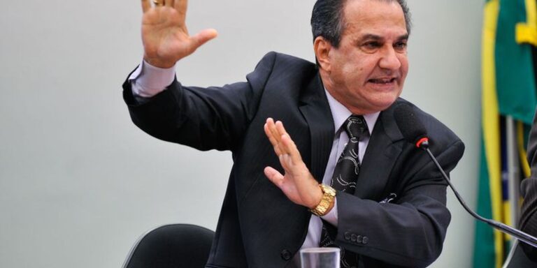 malafaia-tem-celular-apreendido-e-passaporte-cancelado