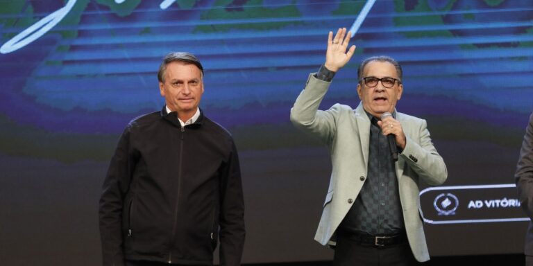 em-audio-a-bolsonaro,-malafaia-ataca-eduardo-por-causa-de-tarifaco