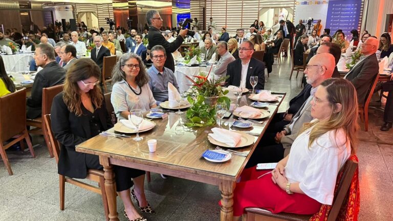valenca-participa-de-encontro-estadual-que-discute-integracao-do-turismo-nacional