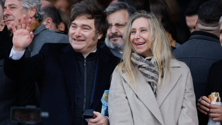 Milei pressionado: o que se sabe sobre a denúncia envolvendo a irmã do presidente argentino milei-pressionado:-o-que-se-sabe-sobre-a-denuncia-envolvendo-a-irma-do-presidente-argentino