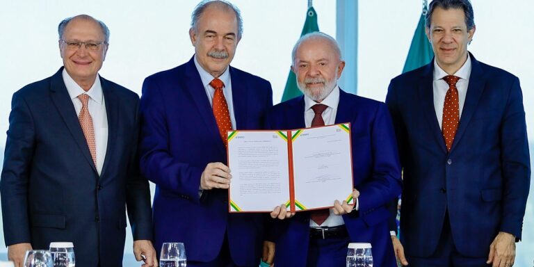 governo-federal-anuncia-credito-de-r$12-bilhoes-para-a-industria-4.0