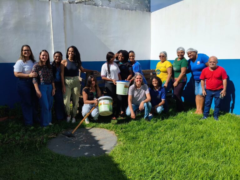 secretaria-estadual-de-meio-ambiente-visita-valenca-e-fortalece-projeto-de-compostagem-escolar