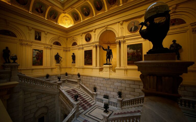 Relação Brasil-Portugal faz 200 anos com avanços na economia e retrocessos na questão migratória relacao-brasil-portugal-faz-200-anos-com-avancos-na-economia-e-retrocessos-na-questao-migratoria