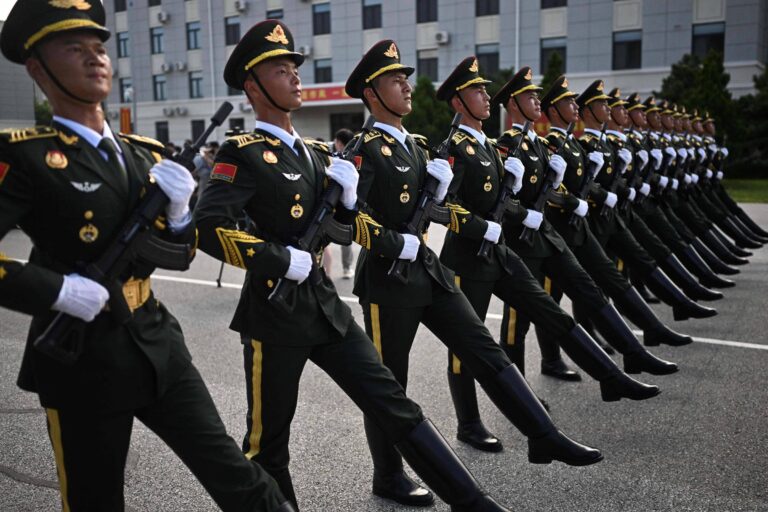 Japão pede cuidado a cidadãos na China devido a sentido ‘antijaponês’ de desfile militar japao-pede-cuidado-a-cidadaos-na-china-devido-a-sentido-‘antijapones’-de-desfile-militar