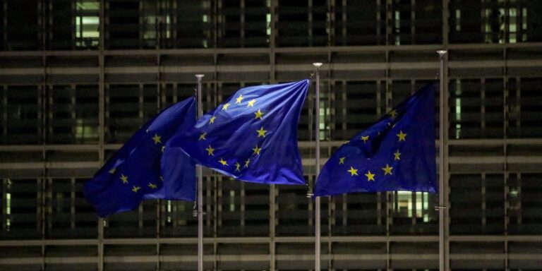 Com oposição da França, UE vai propor acordo comercial com o Mercosul com-oposicao-da-franca,-ue-vai-propor-acordo-comercial-com-o-mercosul