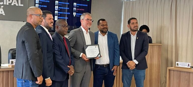 roberto-lessa-recebe-titulo-de-cidadao-taperoense