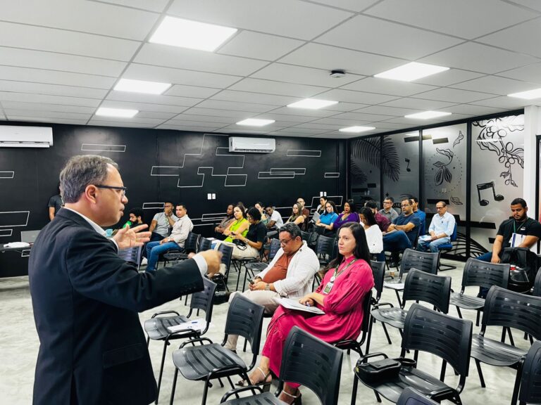 valenca-avanca-na-implantacao-do-programa-papel-zero-com-capacitacao-de-servidores