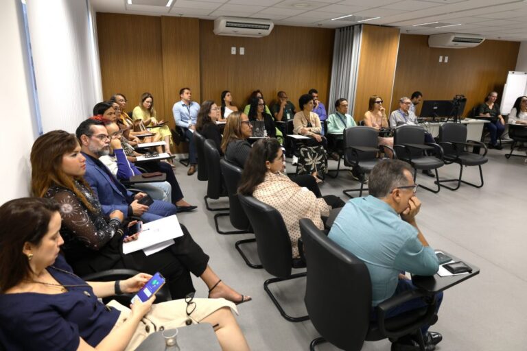 aposentadoria-em-foco:-prosseguir-2025-inicia-programacao-com-palestra-sobre-saude-e-bem-estar