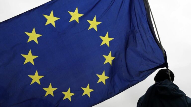 Mesmo sob ameaça, União Europeia ainda gasta bilhões com energia da Rússia mesmo-sob-ameaca,-uniao-europeia-ainda-gasta-bilhoes-com-energia-da-russia