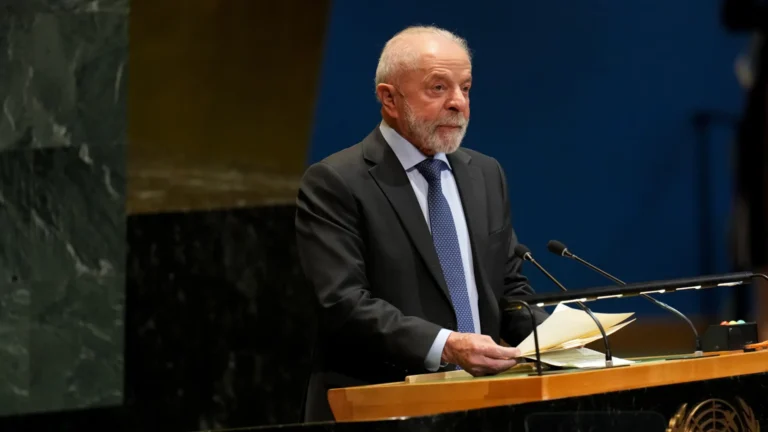 lula-diz-que-trump-foi-mal-informado-sobre-brasil,-mas-quimica-foi-uma-surpresa-boa