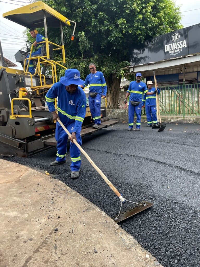 prefeitura-de-valenca-inicia-obra-historica-de-pavimentacao-asfaltica-no-bairro-da-urbis
