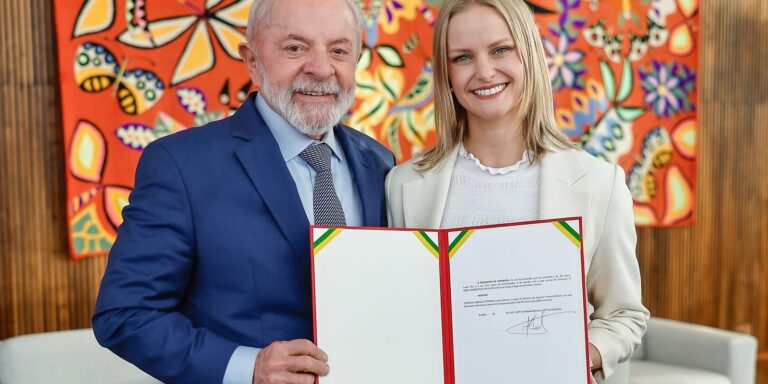 veronica-abdalla-sterman-toma-posse-no-superior-tribunal-militar