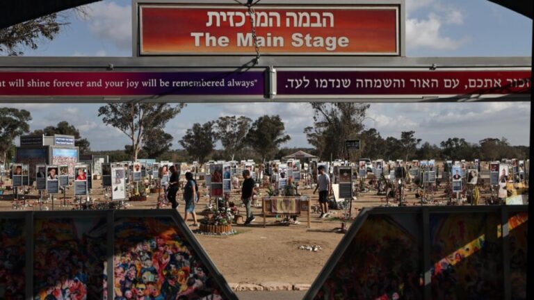 Plano de Trump para libertar reféns traz esperança a Israel dois anos após massacre plano-de-trump-para-libertar-refens-traz-esperanca-a-israel-dois-anos-apos-massacre