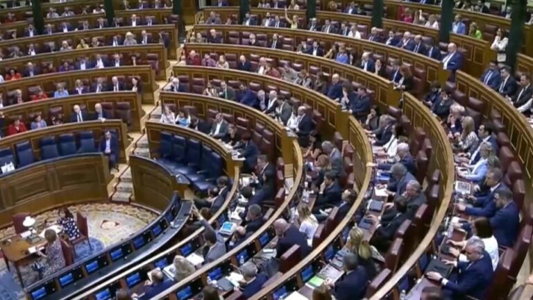 com-apoio-da-esquerda,-congresso-dos-deputados-da-espanha-aprova-embargo-total-de-armas-a-israel