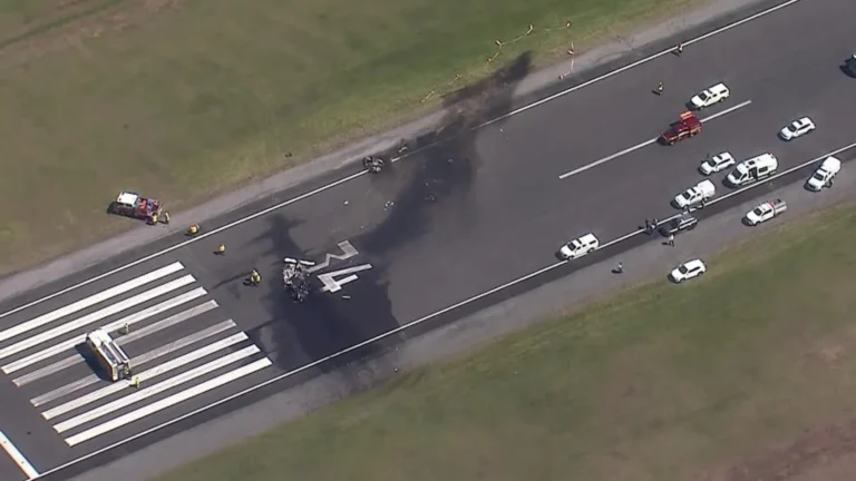 queda-de-aviao-na-australia-faz-3-vitimas;-duas-eram-um-casal-com-filhos