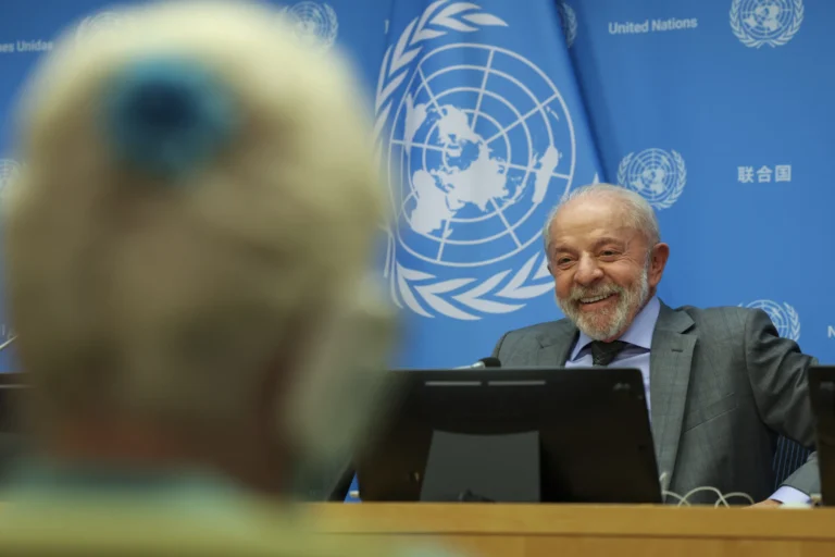 em-roma,-lula-participa-da-abertura-do-forum-internacional-da-alimentacao