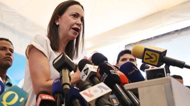 Sob ameaça de morte, María Corina diz que só poderá receber o Nobel da Paz quando Maduro cair sob-ameaca-de-morte,-maria-corina-diz-que-so-podera-receber-o-nobel-da-paz-quando-maduro-cair