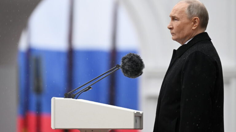 russia-volta-a-procurar-opositor-que-libertou-em-troca-de-prisioneiros-com-o-ocidente