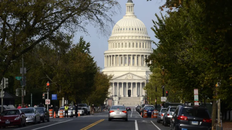 senado-dos-eua-rejeita-proposta-e-crise-do-governo-se-prolonga