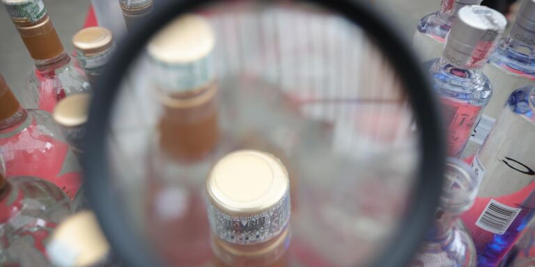 pf-e-receita-fazem-operacao-contra-adulteracao-de-bebidas-com-metanol