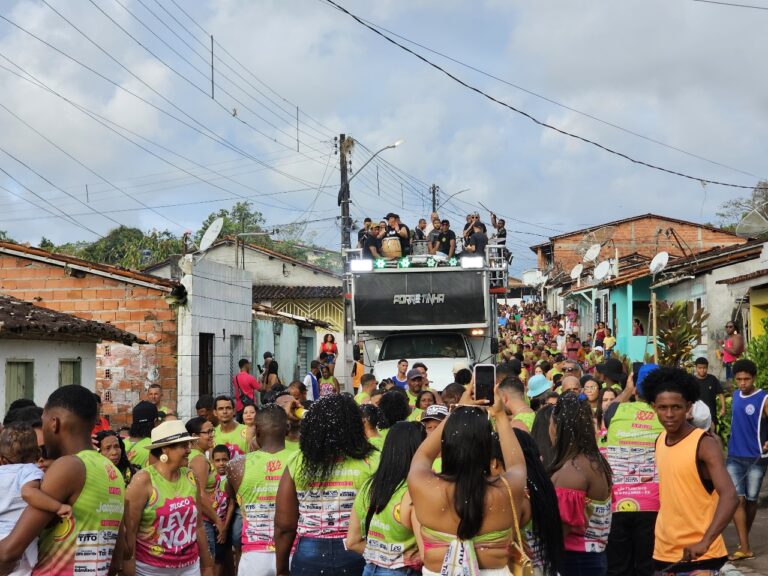 tradicao-e-alegria-marcam-o-encerramento-dos-festejos-de-sao-francisco-em-nilo-pecanha