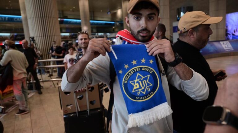 torcedores-de-clube-israelense-sao-proibidos-de-ver-jogo-na-inglaterra-por-razoes-de-seguranca