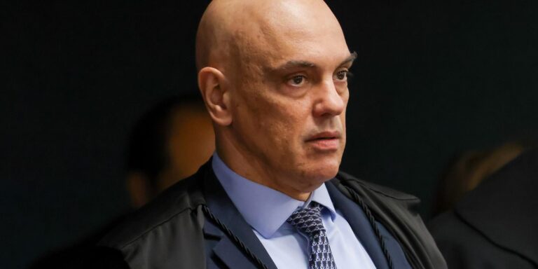 moraes-corrige-mandado-e-manda-soltar-presa-do-8-de-janeiro