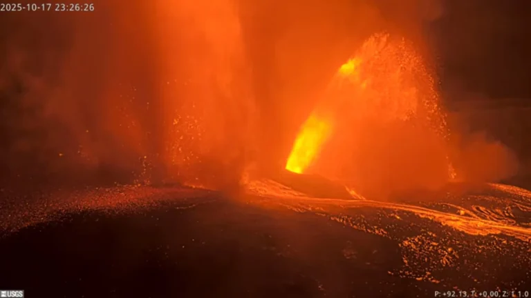vulcao-kilauea-no-havai-entra-(de-novo)-em-erupcao.-veja-as-imagens