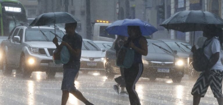 inmet-alerta-para-chuvas-intensas-na-bahia-e-em-11-estados