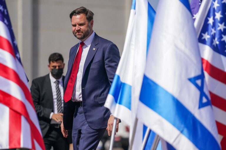 com-vance-em-israel,-trump-diz-que-aliados-no-oriente-medio-estao-prontos-para-confrontar-hamas