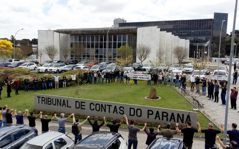 tce-pr-cobra-informacoes-da-casa-civil-sobre-o-processo-de-privatizacao-da-celepar