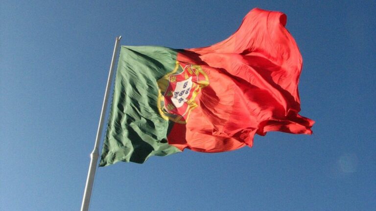 Portugal suspende emissão de vistos de procura de trabalho; brasileiros são os que mais buscam portugal-suspende-emissao-de-vistos-de-procura-de-trabalho;-brasileiros-sao-os-que-mais-buscam