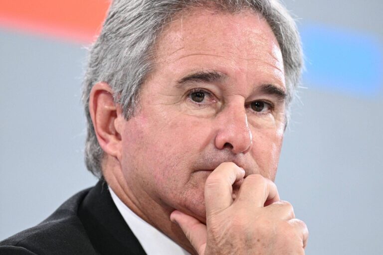 Milei nomeia secretário de Finanças como novo chanceler da Argentina milei-nomeia-secretario-de-financas-como-novo-chanceler-da-argentina