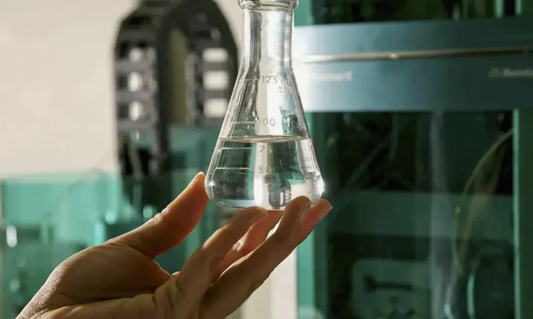 metanol:-sao-paulo-tem-setima-morte-apos-consumo-de-bebida-adulterada