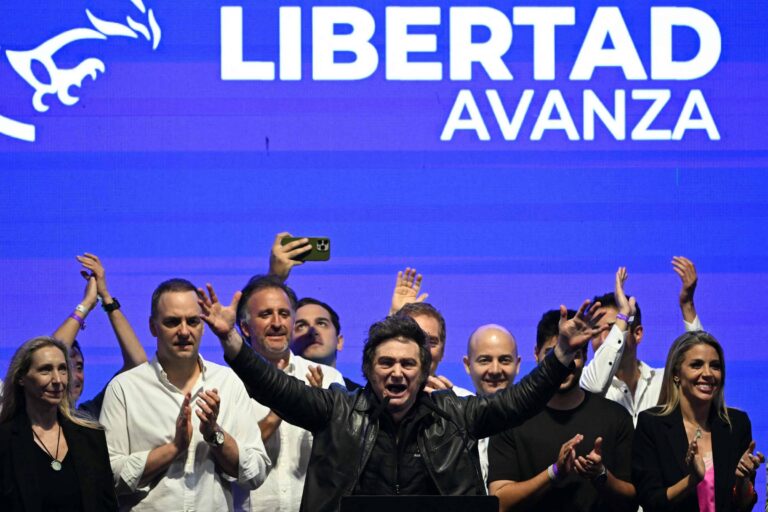 argentina-vota-de-olho-na-contencao-de-danos