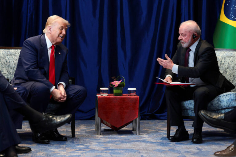 lula-se-coloca-a-disposicao-de-trump-para-atuar-como-mediador-de-tensao-com-venezuela
