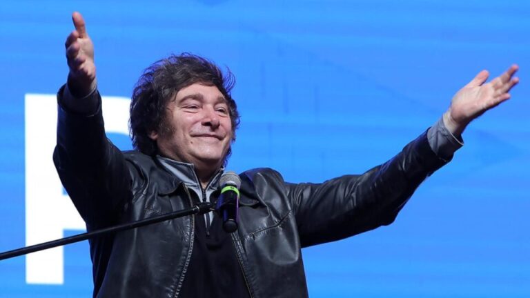 ruptura-das-periferias-com-o-peronismo-e-mobilizacao-da-classe-media-garantiram-vitoria-de-milei