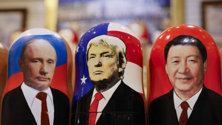Mundo em foco: Trump retoma testes nucleares em recado direto a Rússia e China mundo-em-foco:-trump-retoma-testes-nucleares-em-recado-direto-a-russia-e-china