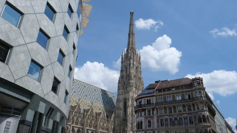 homem-devolve-cranio-que-roubou-de-catedral-em-viena-apos-60-anos