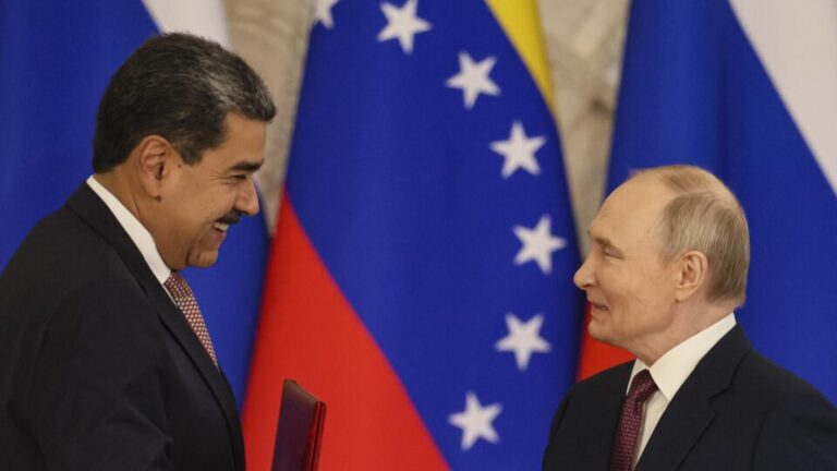 russia-diz-manter-contato-com-amigos-na-venezuela-e-monitora-escalada-entre-caracas-e-eua