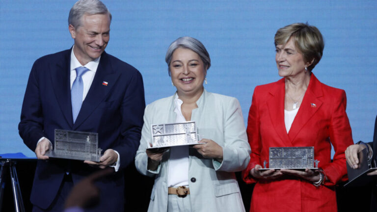 candidata-de-boric-perde-para-a-direita-nas-simulacoes-de-segundo-turno-no-chile