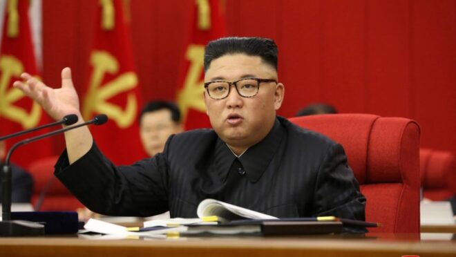Coreia do Norte envia mais 5 mil soldados para a Rússia coreia-do-norte-envia-mais-5-mil-soldados-para-a-russia