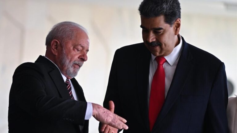 Maduro elogia contundente pronunciamento de Lula sobre ataques dos EUA no Caribe maduro-elogia-contundente-pronunciamento-de-lula-sobre-ataques-dos-eua-no-caribe